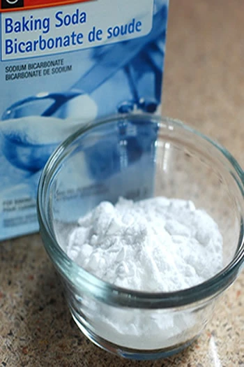 can baking soda clog a drain